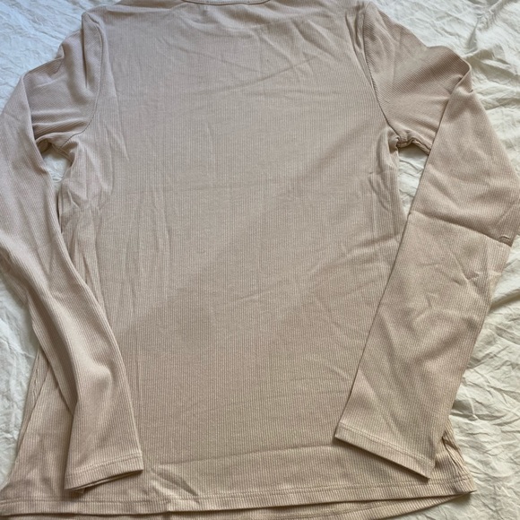 LETT two piece lounge wear - Picture 6 of 10